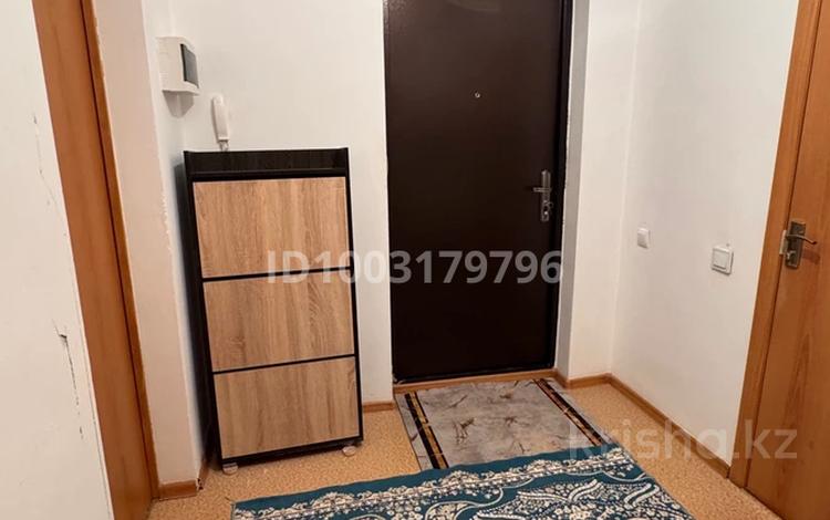 1-комнатная квартира · 45 м² · 2/5 этаж, мкр Жас Канат, Жас қанат — Магазин “Маяк”, 198 мектеп за 170 000 〒 в Алматы, Турксибский р-н — фото 2