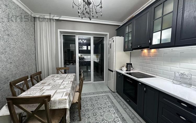3-комнатная квартира · 90 м² · 5/5 этаж, мкр Юго-Восток, мкр Степной 2 14/15 за 39.5 млн ₸ в Караганде, Казыбек би р-н — фото 2