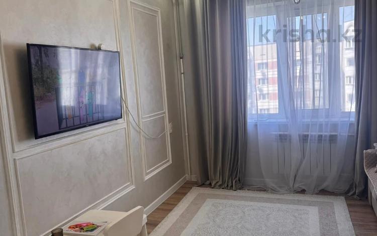 3-комнатная квартира · 70 м² · 8/9 этаж, мкр Жетысу-1 34 за 50.5 млн ₸ в Алматы, Ауэзовский р-н — фото 2