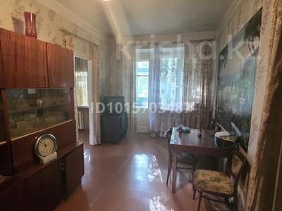 2-комнатная квартира · 40.3 м² · 2/2 этаж, мкр Михайловка , кривогуза 15/2 — кривогуза за 14 млн ₸ в Караганде, Казыбек би р-н