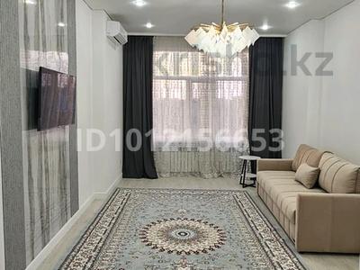2-комнатная квартира · 65 м² · 4/7 этаж, Нуртас Ондасынов 16 за 400 000 〒 в Атырау, мкр Авангард-2