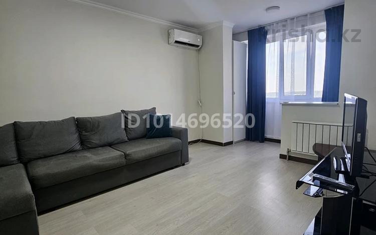 1-комнатная квартира · 35 м² · 10/12 этаж, мкр Акбулак, 1-я улица 43 за 200 000 ₸ в Алматы, Алатауский р-н — фото 2
