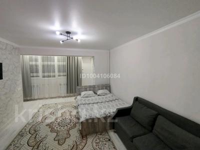 1-комнатная квартира · 33 м² · 9/10 этаж, 4-й мкр 7 — Находиться возле море за 9 000 〒 в Актау