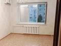 2-комнатная квартира · 50 м² · 6/6 этаж, мкр Жилгородок, Кутузова 50 за 140 000 ₸ в Актобе — фото 2