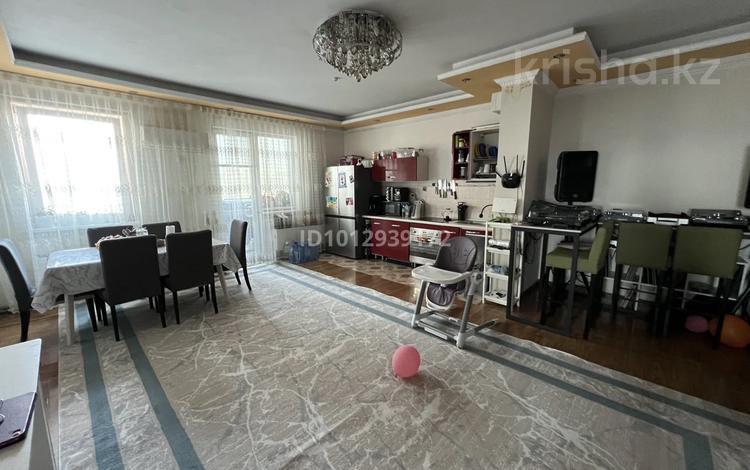 4-комнатная квартира · 115 м² · 7/25 этаж, Абиша Кекилбайулы 270 — Кекильбаева за 83 млн ₸ в Алматы, Бостандыкский р-н — фото 2