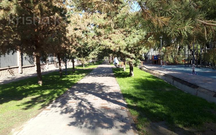 1-комнатная квартира · 40 м² · 6/9 этаж, мкр Аксай-2 39 — Момышулы - Маргулана за 25 млн ₸ в Алматы, Ауэзовский р-н — фото 12