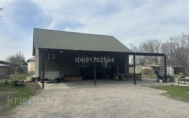 Жеке үй · 3 бөлме · 91.9 м² · 9 жүзд., Жандосова 18А, бағасы: 86 млн ₸ в Жаналык (Талгарский район) — фото 2