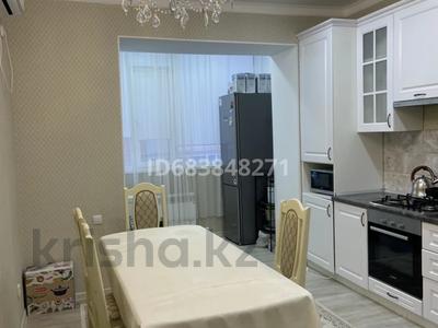 Пәтерлер в Актюбинской обл.: 3-бөлмелі пәтер · 86 м² · 2/5 қабат, Халел Досмухамбет ұлы 18 — Гимназия Білім, бағасы: 37 млн 〒 3-бөлмелі пәтер · 86 м² · 2/5 қабат, Халел Досмухамбет ұлы 18 — Гимназия Білім, бағасы: 37 млн 〒 в Актобе
