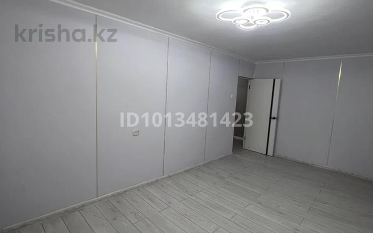 2-бөлмелі пәтер · 57 м² · 1/5 қабат, мкр 11 25 — Напортив Керуен Сити, бағасы: 25 млн ₸ в Актобе — фото 2
