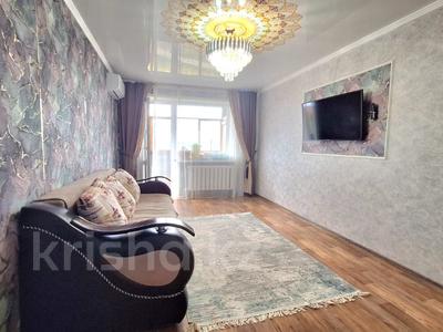 2-комнатная квартира · 47 м² · 5/5 этаж, Майкудук, 15й микрорайон за 10.5 млн 〒 в Караганде, Алихана Бокейханова р-н