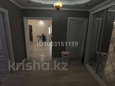 Продажа квартир в Улытау обл.: 4-комнатная квартира · 103 м² · 3/5 этаж, Сейфуллина 45 за 50 млн 〒 4-комнатная квартира · 103 м² · 3/5 этаж, Сейфуллина 45 за 50 млн 〒 в Жезказгане