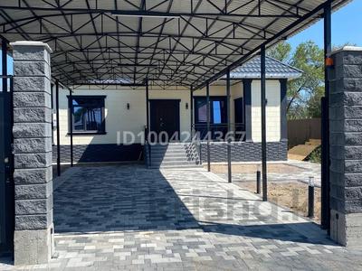 Продажа домов и дачи в Алматинской обл.: Отдельный дом · 4 комнаты · 120 м² · 7.5 сот., 8 мкр за 45 млн 〒 Отдельный дом · 4 комнаты · 120 м² · 7.5 сот., 8 мкр за 45 млн 〒 в Конаеве (Капчагай)