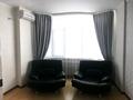 2-комнатная квартира, 62 м², 3/9 этаж помесячно, Сатпаева 2б за 200 000 〒 в Атырау — фото 3