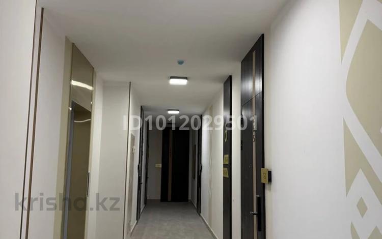 1-комнатная квартира · 38.3 м² · 6/9 этаж, ул. Тунтубаева 19 — Жандосова Сулейменова за 39 млн ₸ в Алматы, Ауэзовский р-н — фото 2