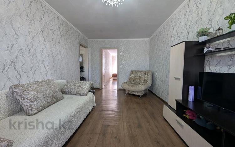 2-комнатная квартира · 43 м² · 4/5 этаж, Майкудук, Майкудук, 14й микрорайон 5 — возле Автостанции за 11 млн ₸ в Караганде, Алихана Бокейханова р-н — фото 2