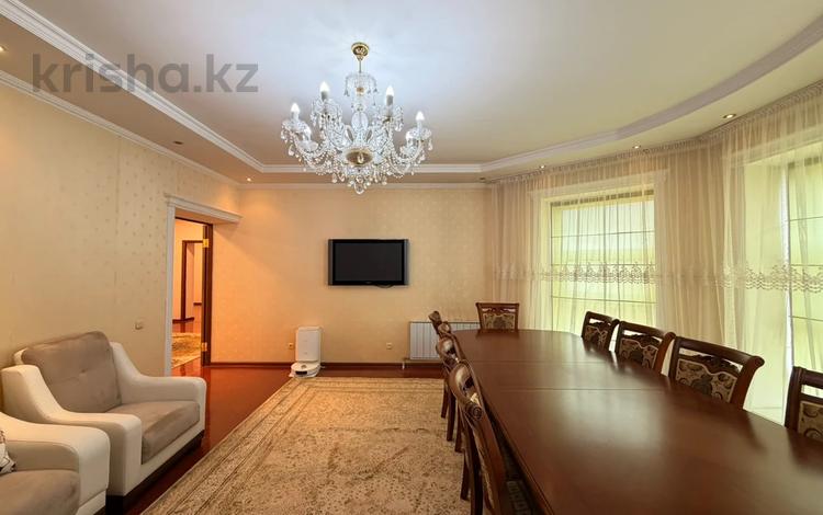 4-бөлмелі пәтер · 125 м² · 9/9 қабат, Сейфуллина 3, бағасы: 54 млн ₸ в Астане, Сарыарка р-н — фото 23