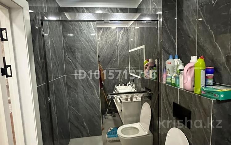 2-бөлмелі пәтер · 84 м² · 14/17 қабат, Навои, бағасы: 70 млн ₸ в Алматы, Ауэзовский р-н — фото 2