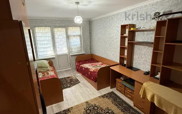 2-комнатная квартира · 42 м² · 3/4 этаж, мкр №8 22 — Шаляпина за 32 млн ₸ в Алматы, Ауэзовский р-н — фото 2