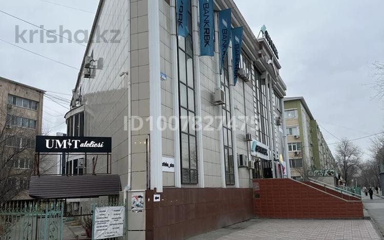 Свободное назначение, офисы, магазины и бутики, салоны красоты, образование, конференц-залы, кабинеты и рабочие места, студии · 250 м² за 1.3 млн ₸ в Атырау — фото 2