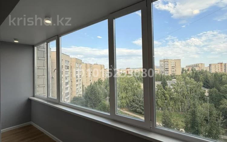 1-бөлмелі пәтер · 42.8 м² · 7/9 қабат, Протазанова 135 — Р-н Стрелки, бағасы: 26 млн ₸ в Усть-Каменогорске, Ульбинский — фото 2