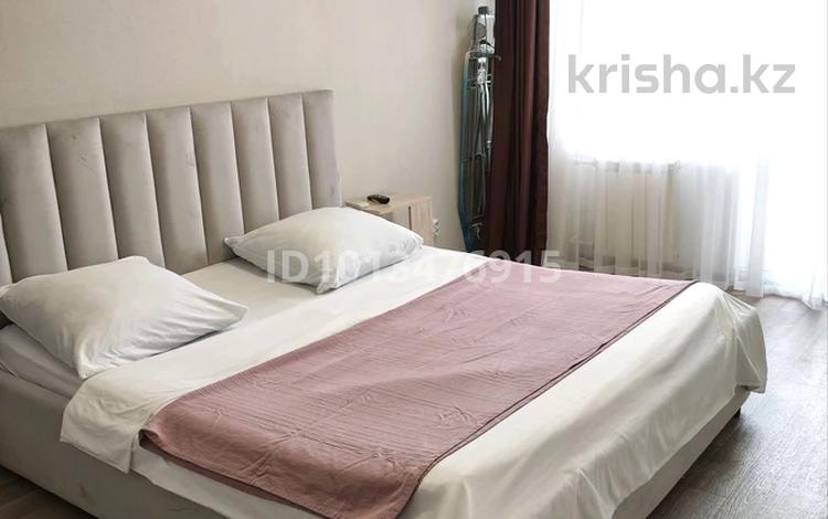 1-комнатная квартира · 45 м² · 4/9 этаж, 4 микрорайон 6 дом за 12 000 ₸ в Аксае — фото 2