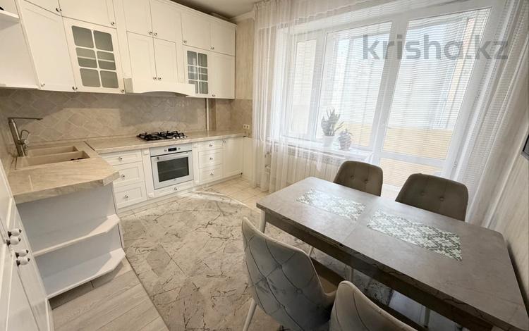 2-комнатная квартира · 75 м² · 3/9 этаж, Шолпан Иманбаевой 8 — Иманова за 350 000 ₸ в Астане, р-н Байконур — фото 2