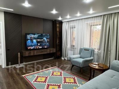 Отдельный дом · 4 комнаты · 174.2 м² · 4 сот., Посмакова 52 за 75 млн ₸ в Семее