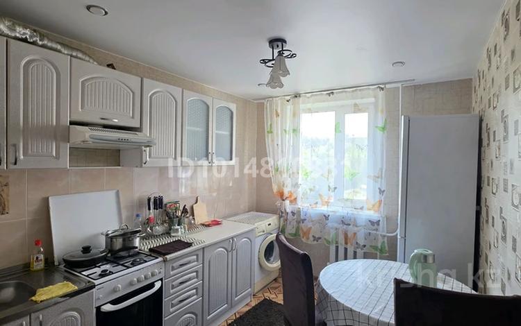 3-комнатная квартира · 65 м² · 2/5 этаж, Морозова 34 за 25 000 ₸ в Щучинске — фото 2