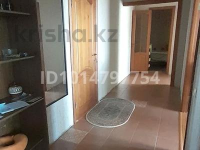 2-комнатная квартира · 55 м² · 3/10 этаж, Майкудук, Майкудук, мкр Голубые пруды 6 за 21 млн ₸ в Караганде, Алихана Бокейханова р-н