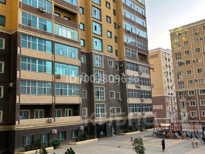 5-бөлмелі пәтер · 170 м² · 3/16 қабат, 16-й мкр 64, бағасы: 70 млн ₸ в Актау