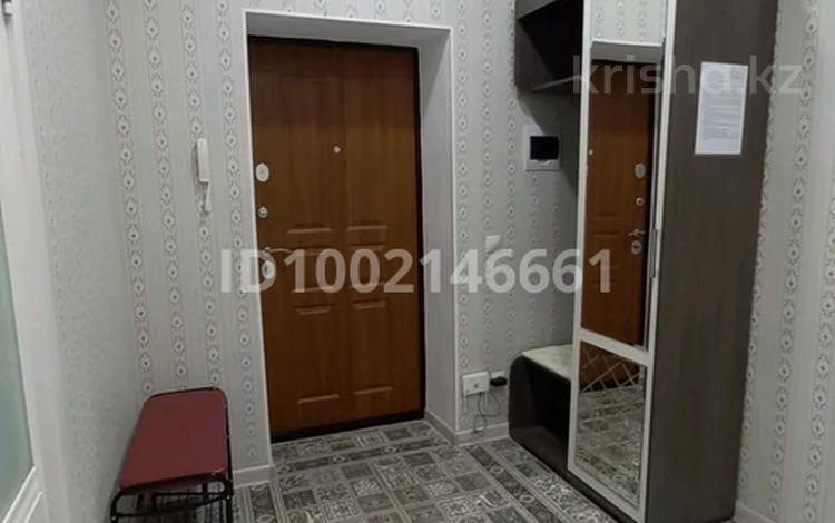 2-комнатная квартира · 70 м² · 2/9 этаж, мкр. Алтын орда, Молдагуловой 66/1 — Теннисного центра "Асе", на пересечении Молдагагуловой -Мәңгілік ел. за 200 000 ₸ в Актобе — фото 2