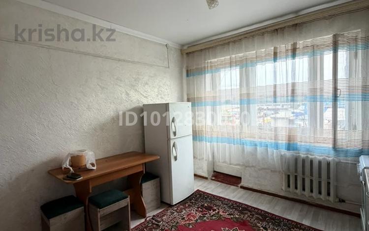 1-комнатная квартира · 35 м² · 3/4 этаж, 6-пер. Кошенай 15 28 за 6.5 млн ₸ в Таразе — фото 2