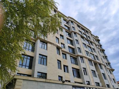 Пәтерлер в Жамбылской обл.: 5-бөлмелі пәтер · 138 м² · 2/9 қабат, Толе би 118, бағасы: ~ 51.6 млн 〒 5-бөлмелі пәтер · 138 м² · 2/9 қабат, Толе би 118, бағасы: ~ 51.6 млн 〒 в Таразе