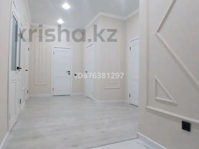 3-бөлмелі пәтер · 125 м² · 4/5 қабат, мкр. Алтын орда, Ораза Татеулы 19Б, бағасы: 62 млн ₸ в Актобе