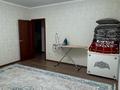 4-бөлмелі пәтер · 130.5 м² · 3/5 қабат, тауелсиздик 1к1 — гипермаркет Дина, бағасы: 52 млн ₸ в Актобе — фото 2