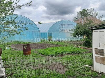 2 теплица сатылады размер 8×20 дан 160кв екеуі бар биіктиги 4.5метр · 320 м², бағасы: 7 млн ₸ в Актобе, мкр Жилгородок