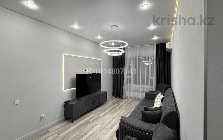 3-комнатная квартира · 80 м² · 7 этаж, мкр Кайрат, Туркестан 115 за 70 млн ₸ в Алматы, Турксибский р-н — фото 2