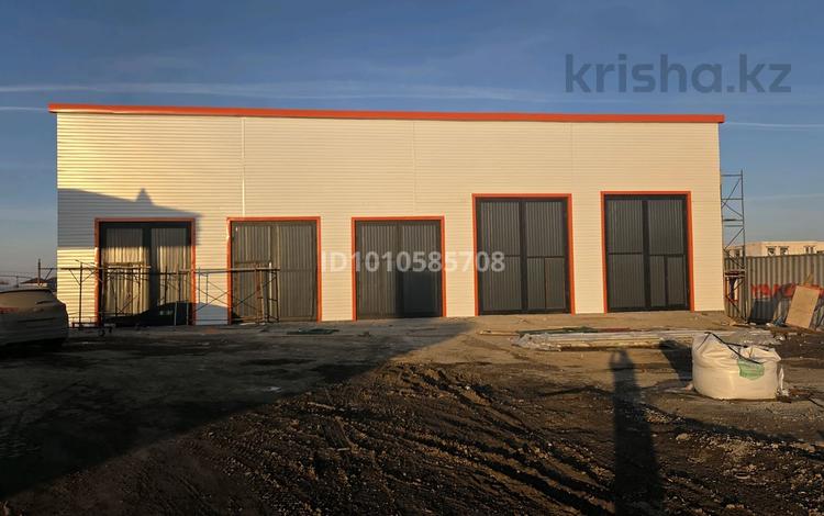 Склады, азс, автосервисы и автомойки · 256 м² за 1.2 млн ₸ в Актобе, мкр. Алтын орда — фото 2