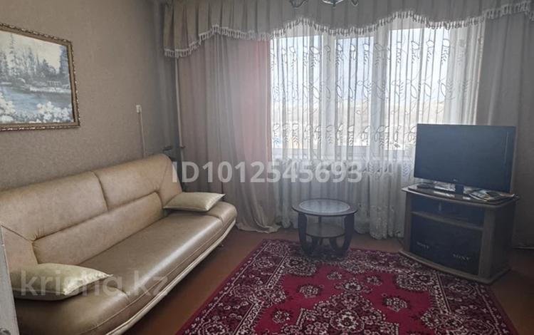2-бөлмелі пәтер · 54 м² · 6/9 қабат, Богенбайулы 38, бағасы: 150 000 ₸ в Семее — фото 2