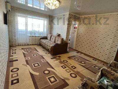3-комнатная квартира, 58 м², 4/4 этаж, Амангельды за 15.4 млн 〒 в Петропавловске