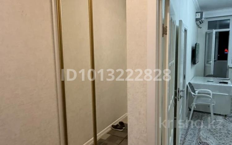 2-комнатная квартира · 40 м² · 10/10 этаж, мкр Аксай-4 119 за 29.5 млн ₸ в Алматы, Ауэзовский р-н — фото 2