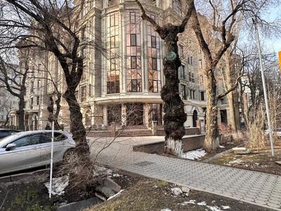 Свободное назначение, офисы, магазины и бутики, салоны красоты, медцентры и аптеки, образование · 250 м² за 3 млн ₸ в Алматы, Медеуский р-н