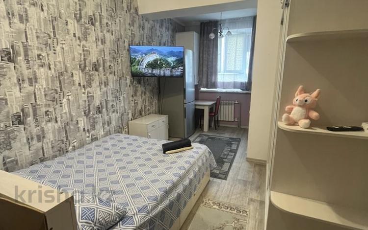 1-бөлмелі пәтер · 20 м² · 6/9 қабат, мкр Аксай-1А 27а — Толе би Момышулы, бағасы: 2 000 〒 в Алматы, Ауэзовский р-н — фото 2