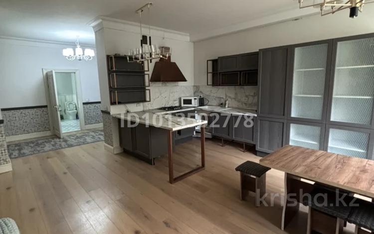 2-комнатная квартира · 100 м² · 3/11 этаж, Кунаева за 260 000 ₸ в Шымкенте, Абайский р-н — фото 2