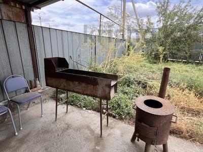Жеке үй · 2 бөлме · 40 м² · 8 жүзд., Макатаева 14в, бағасы: ~ 21.5 млн ₸ в 