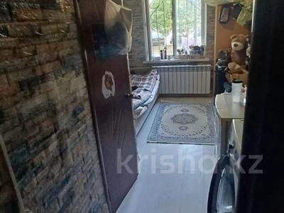1-бөлмелі пәтер · 10.5 м² · 1/4 қабат, №6 ш/а., бағасы: 10 млн ₸ в Алматы, Ауэзовский р-н