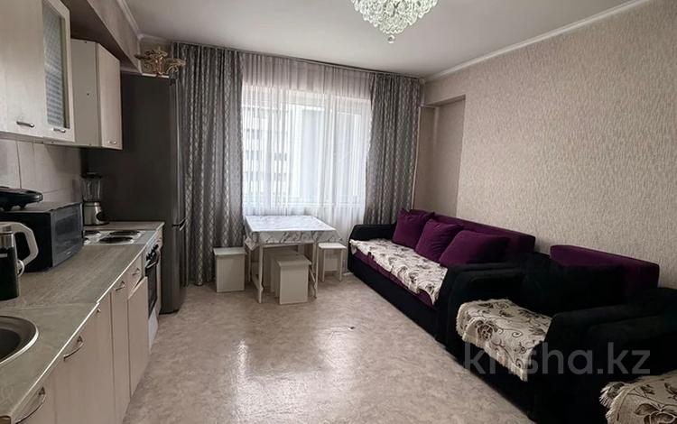 2-комнатная квартира · 72.7 м² · 9/9 этаж, Аль-Фараби 46 за 26.5 млн ₸ в Усть-Каменогорске — фото 2