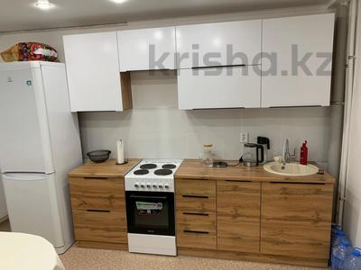 2-комнатная квартира, 82 м², 6/10 этаж, Назарбаева 309/1 за 25 млн 〒 в Павлодаре