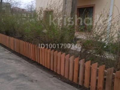 3-бөлмелі пәтер · 75 м² · 2/2 қабат, Аблай Хана 33 — В центре города, бағасы: 13 млн 〒 в Кентау