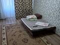 1-комнатная квартира, 35 м², 1/5 этаж посуточно, Азаттык 46 за 6 000 〒 в Атырау — фото 3